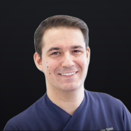 Dr. Vicente Torres